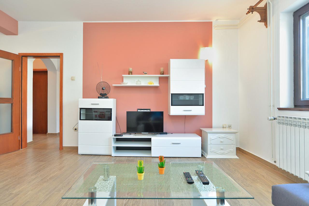 Apartments Gracijano 1724 Ližnjan 외부 사진