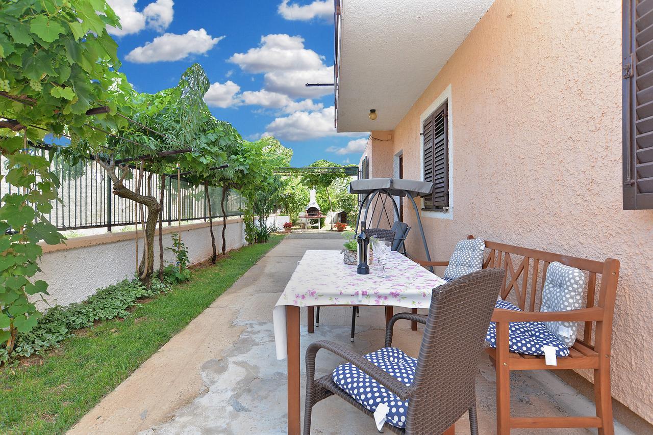 Apartments Gracijano 1724 Ližnjan 외부 사진