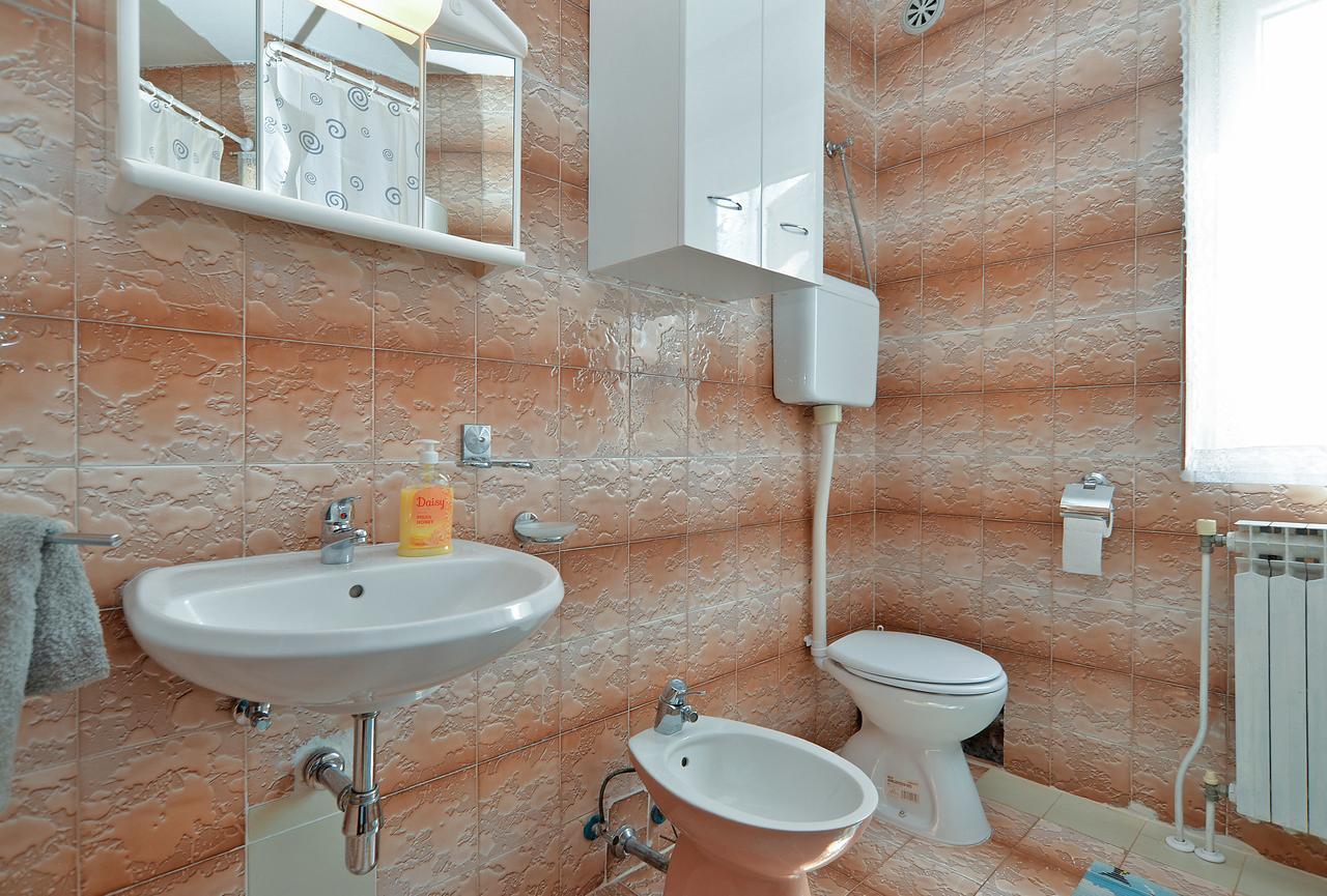 Apartments Gracijano 1724 Ližnjan 외부 사진
